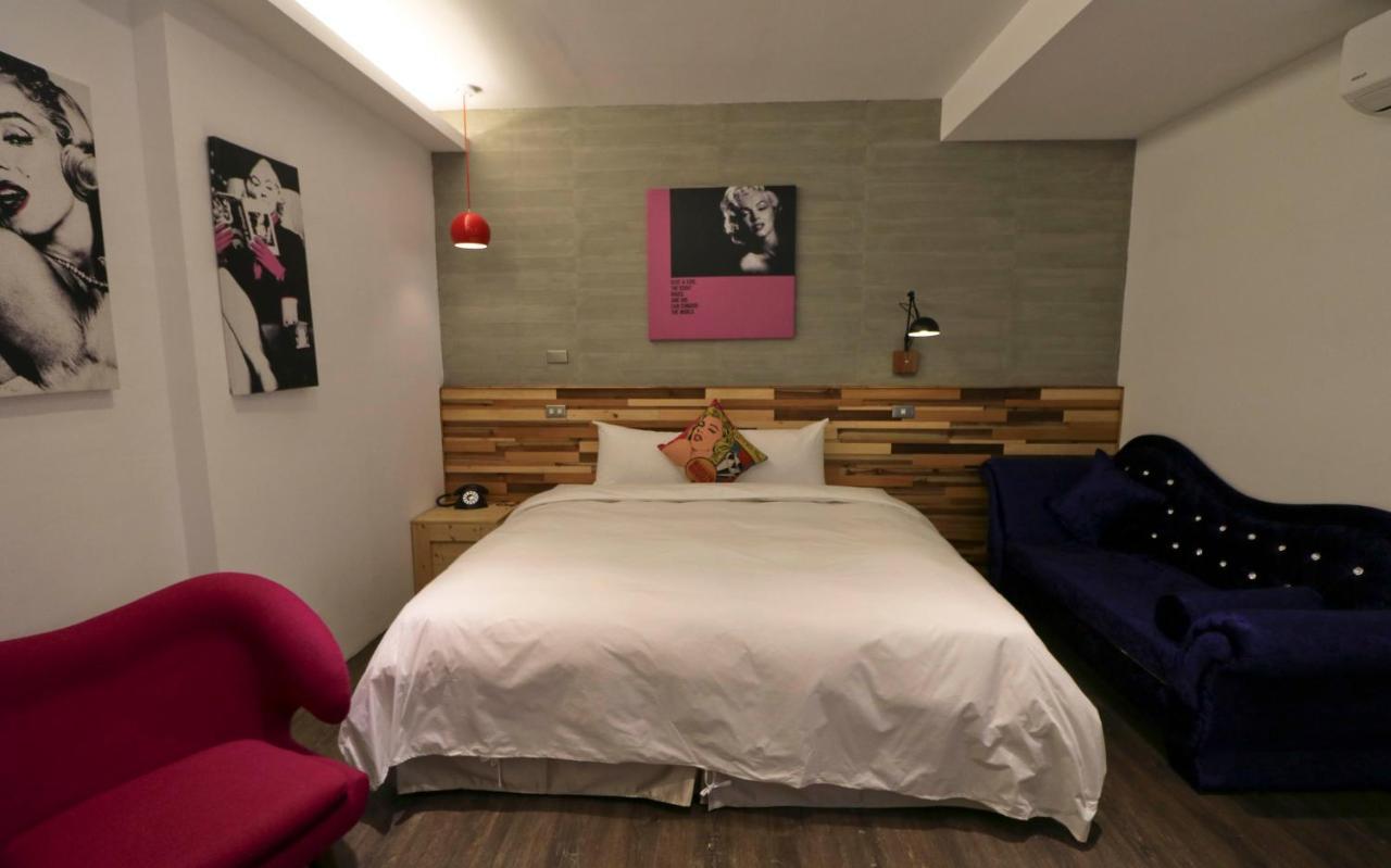 Pinestone Inn Цзянь Экстерьер фото