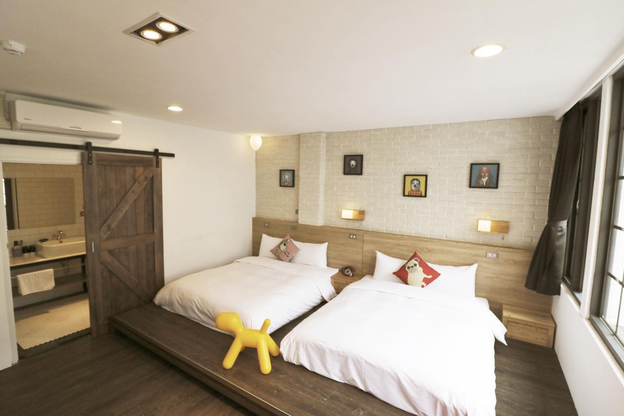 Pinestone Inn Цзянь Экстерьер фото