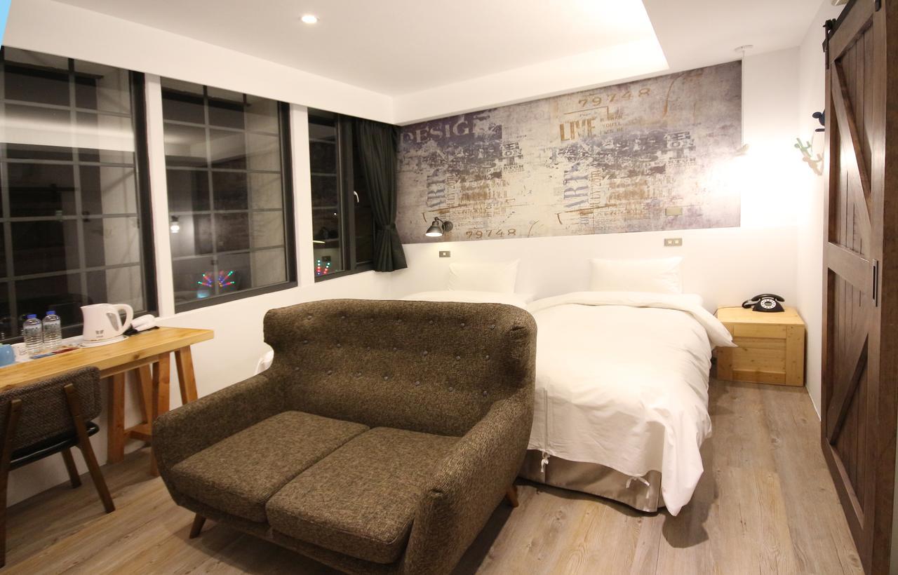 Pinestone Inn Цзянь Экстерьер фото